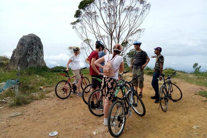 Adventure Cycling in Ella