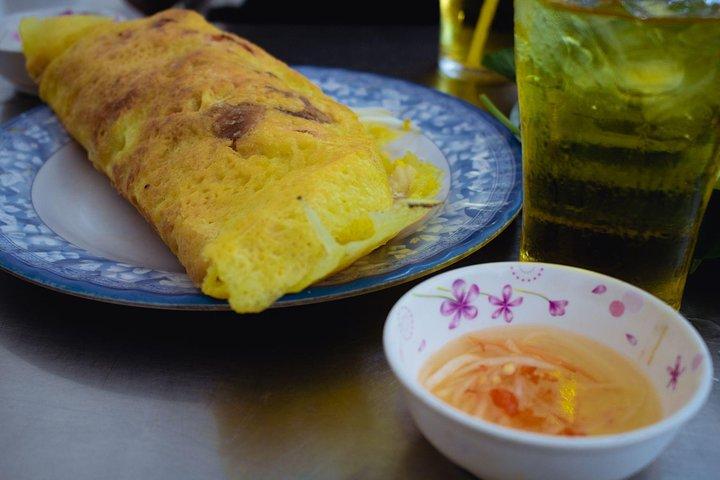 Saigon by Night: Ultimate Street Food Walk You Can’t Miss