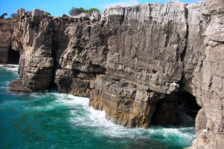 “Sintra, Pena Palace, Cabo da Roca & Cascais Private Tour