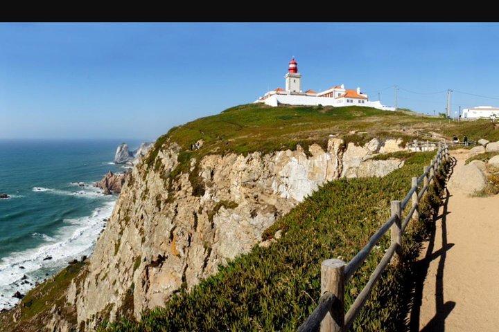 “Sintra, Pena Palace, Cabo da Roca & Cascais Private Tour