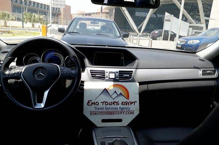 Private pickup Transfers from Cairo & Giza to Cairo Airport