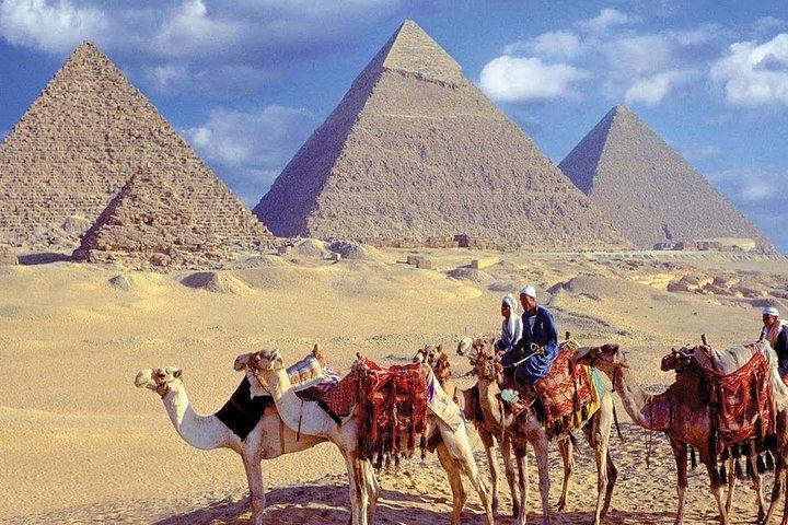 Giza Pyramids, Memphis and Sakkara