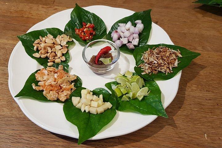 Private Thai Home Cooking Lesson (since 2004)