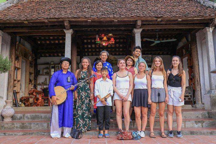 Ninh Binh 1 Day Trip: MUA CAVE Hiking, TRANG AN Boat trip - FOLK MUSIC SHOW