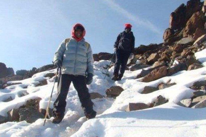 5-Day Hiking Mount Kenya Via Chogoria Route From Nairobi