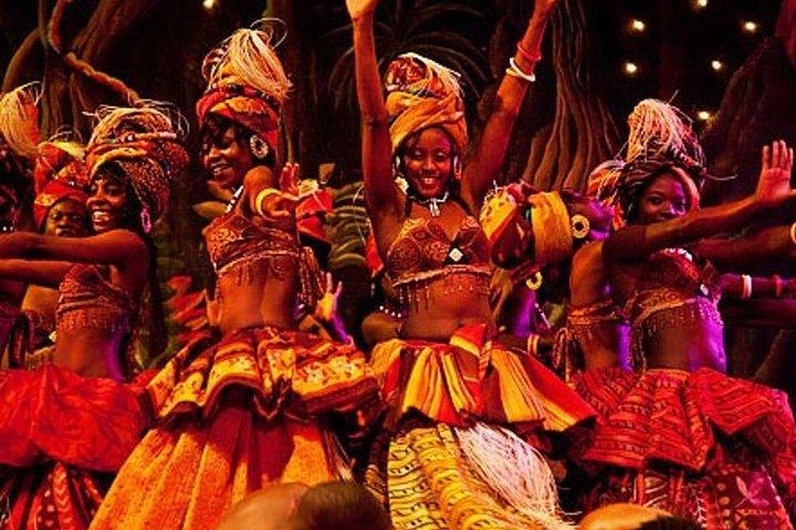 Birthday Dinner Surprise & Cat Dance at Safari Park Hotel