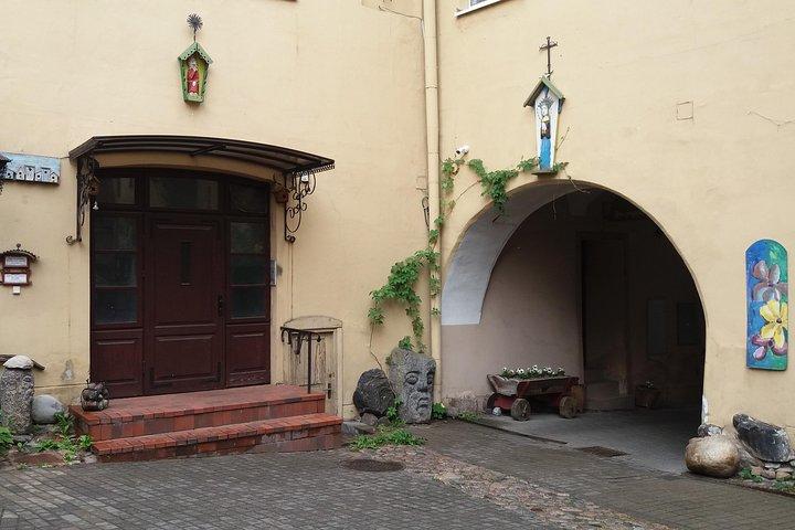 Jewish Quarter and Paneriai Memorial Park Tour