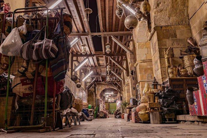Day Trip To Egyptian Museum, Old Cairo & Bazaar