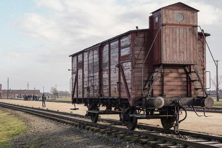 Guided Tour to Auschwitz-Birkenau from Warsaw