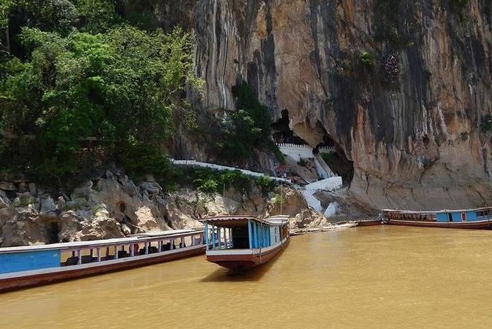 Dine and Cruise on Mekong River