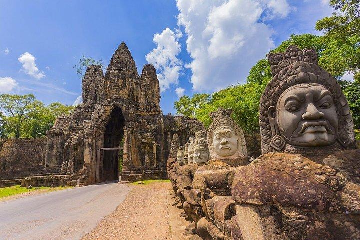 Private Day Tour Angkor Temples Adventure