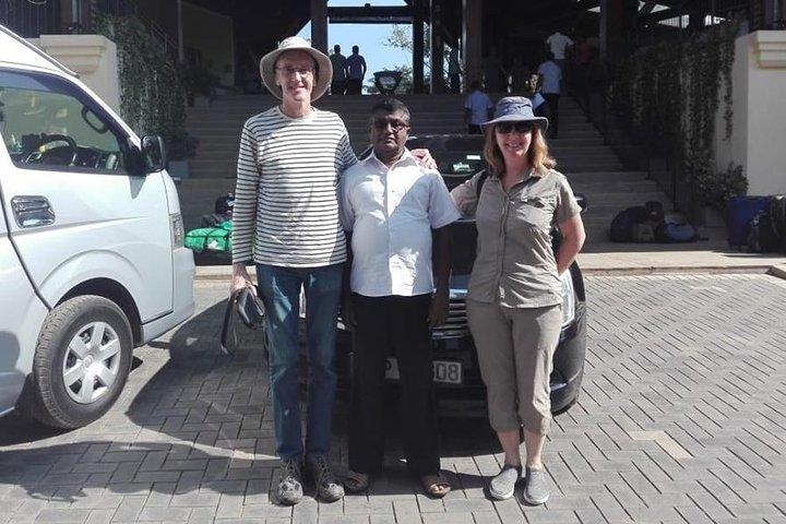Colombo City to Colombo Airport (CMB) private Transfer