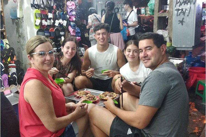 Hanoi Street Food + Night Life Tour