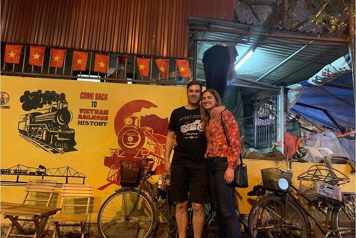 Hanoi Street Food + Night Life Tour