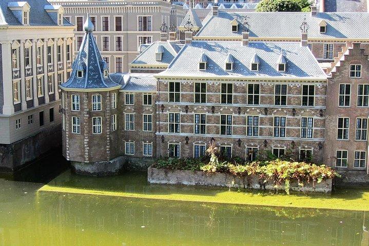 Private Delft and The Hague Tour incl. Madurodam from Amsterdam