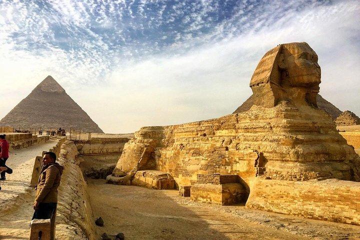 Group Tour To Pyramids of Giza ,Memphis City And Sakkara Pyramid
