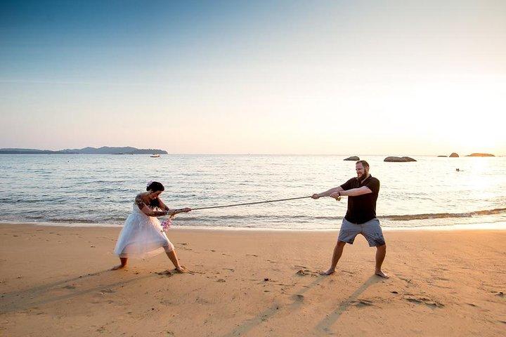 Honeymoon with Photographer Service in Phuket