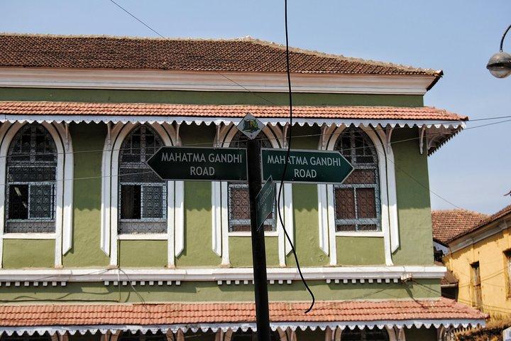 Highlights of Panjim Neighbourhood(3 Hours Guided Walk, Food&Drink Tasting Tour)