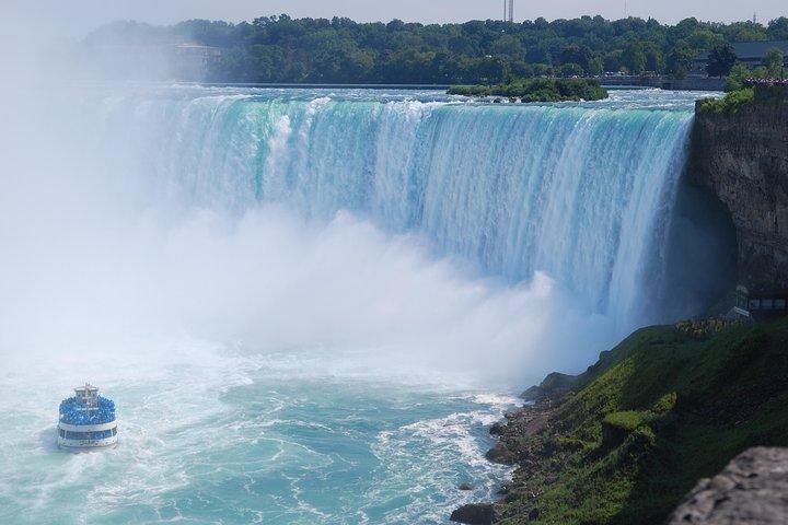 All Inclusive Niagara Falls USA Tour W/Boat Ride,Cave & Much MORE