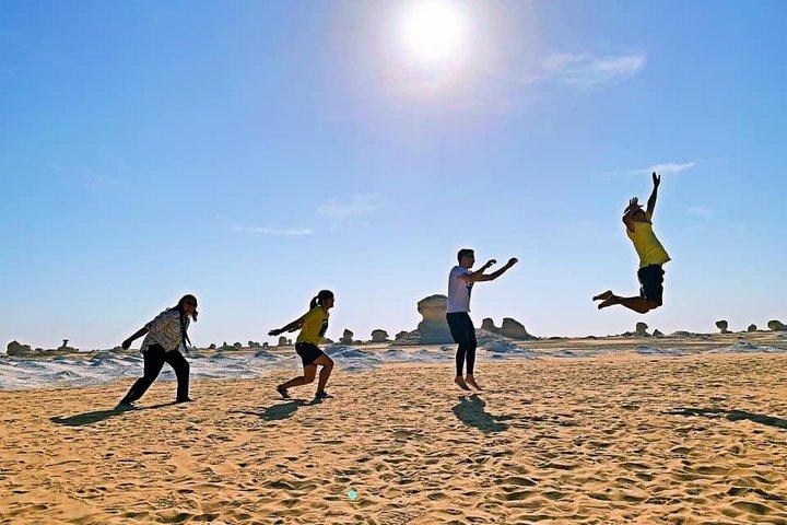 Overday Black and White Desert Day Tours from Cairo or Giza