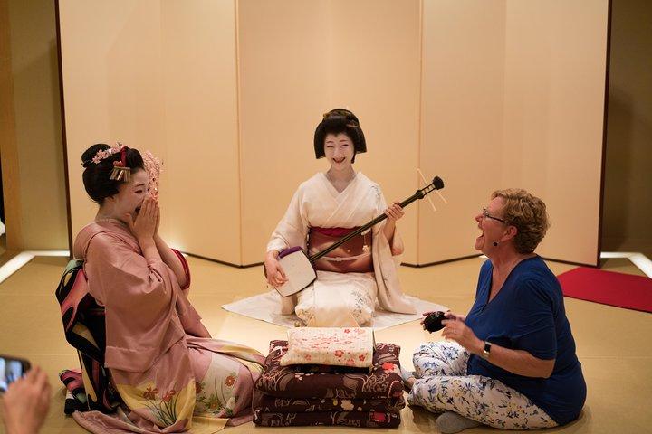 Private Dinner with Maiko and Geiko in Kyoto