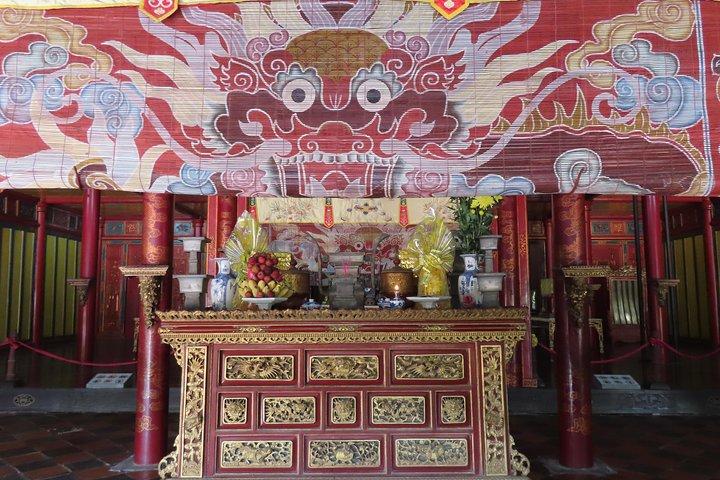 Hue Royal Tombs Tour- 3 Most Beautiful Tombs Of Nguyen Dynasty