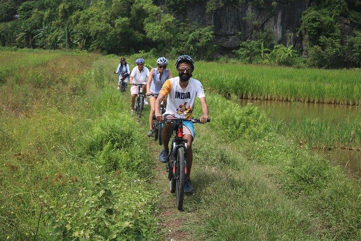 Ninh Binh & Cuc Phuong National Park 2 Days Tour