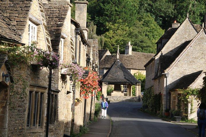 Stonehenge, Avebury & the Cotswolds from Bath (Small group)