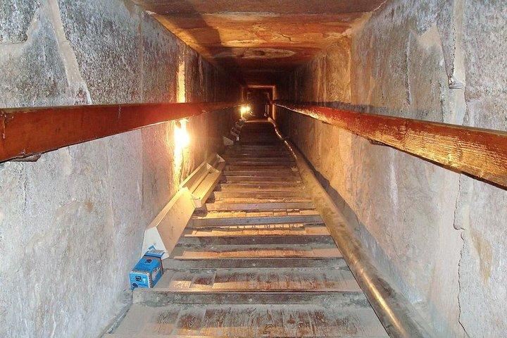 Tour to Pyramids, Sakkara & Dahshur