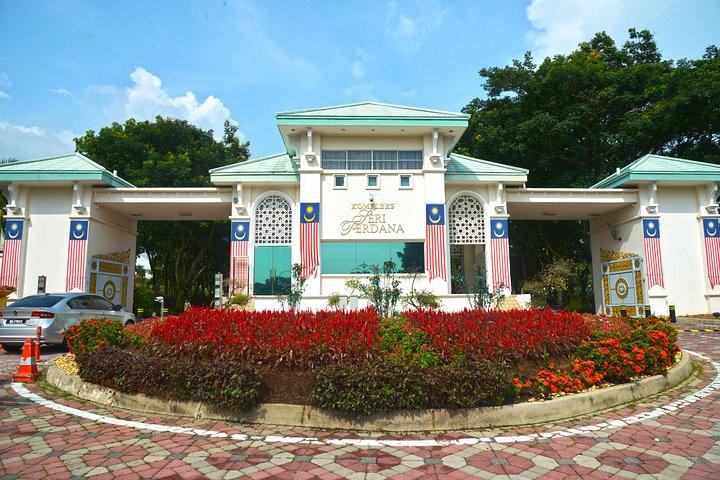 Putrajaya City Tour