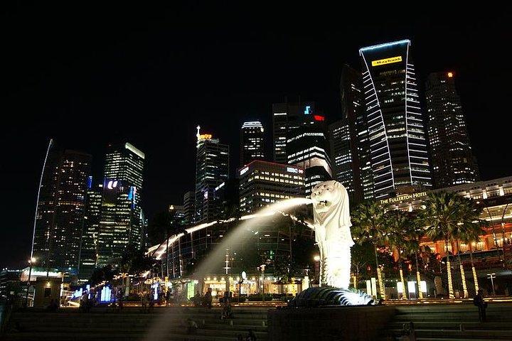 Singapore Nightlife: Street Food, Night Views and Drinks