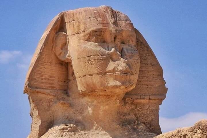Private day tour to Giza Pyramids, Memphis and Saqqara .