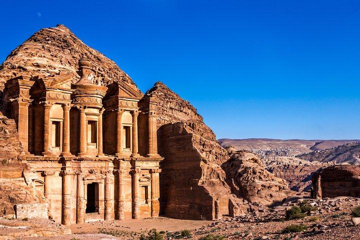 Petra: Private Day Trip Including Little Petra & Guide from Amman
