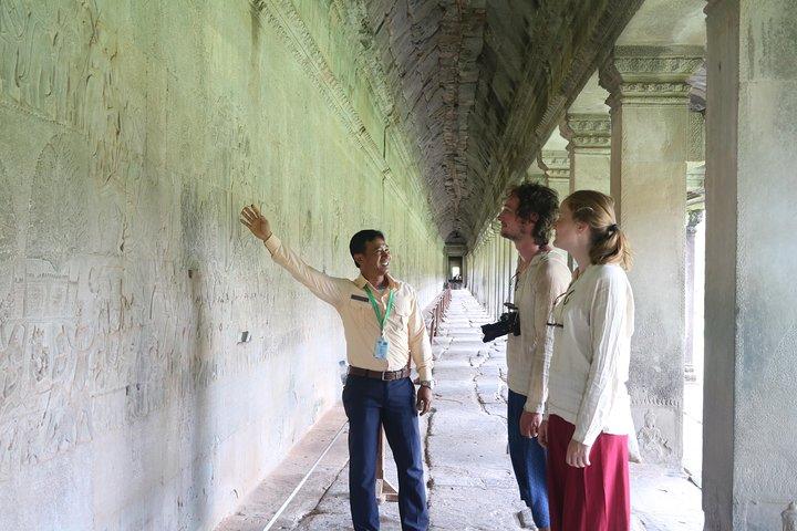 Small group: Angkor Wat tour with sunset