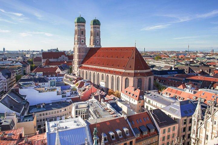 Private Scenic Transfer from Nuremberg to Munich with 4h of Sightseeing