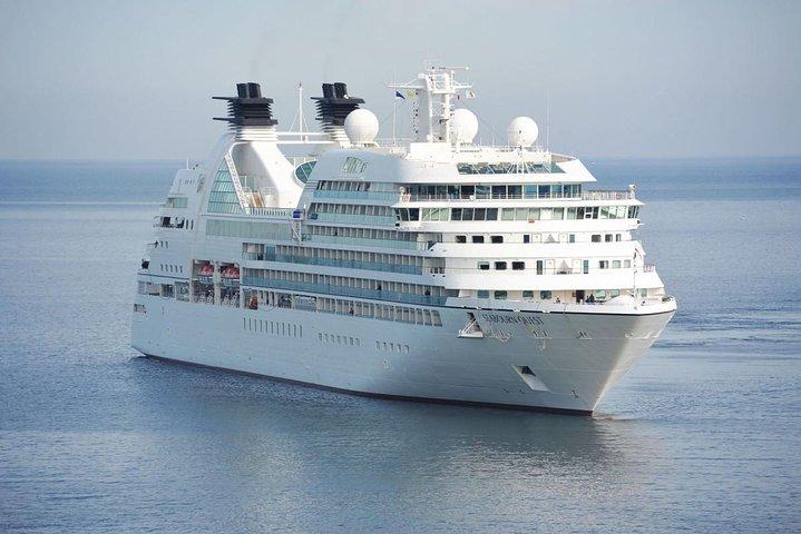 Private Transfers between Heathrow Airport & Southampton Port