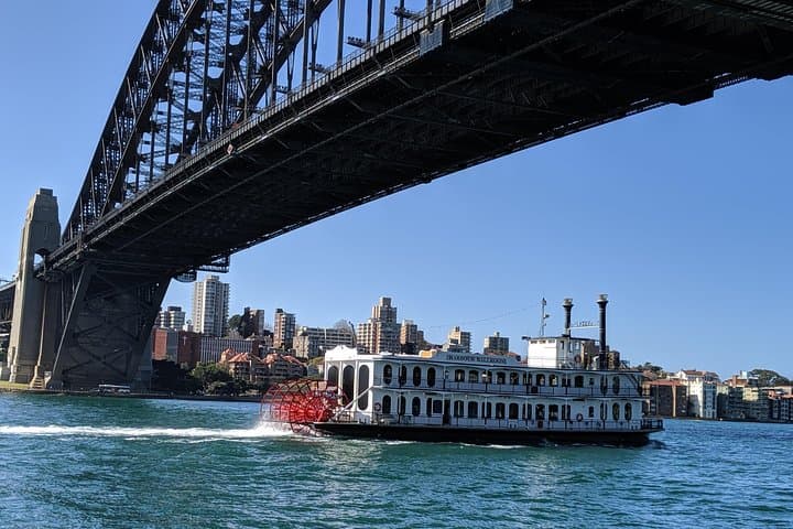 Sydney Unleashed with Bondi Beach 4‑Hour Private Afternoon Tour