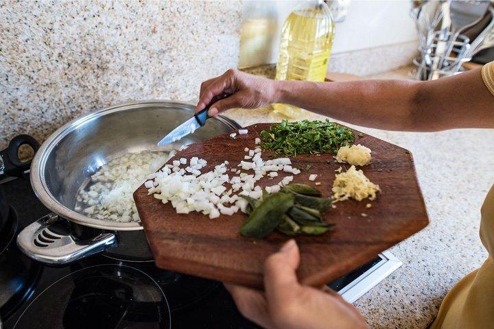 Private Cape Malay Cooking Class in Lorette’s Cape Town Home