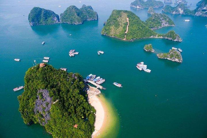 2 Days Halong Bay 3* Cruise Including Transportation from Hanoi