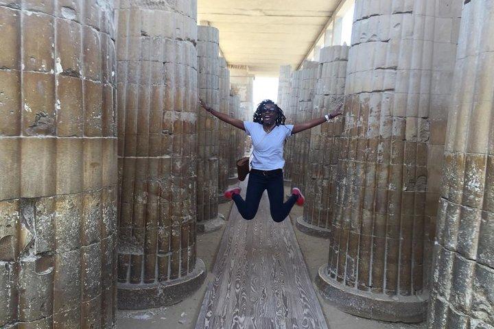 Privet Tour to Pyramids of Giza, Sphinx & Memphis and Saqqara