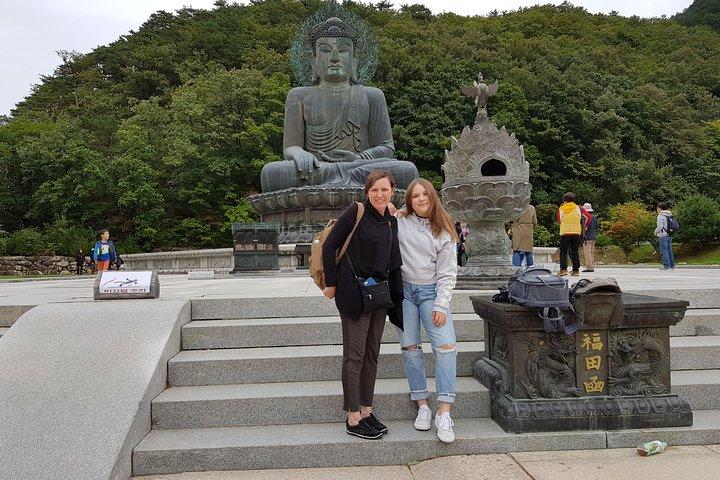 One-Day Hike at Mt. Seoraksan National Park from Seoul(Incl. Lunch)