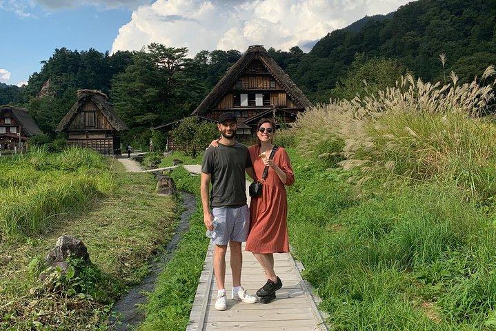 From Takayama: Shirakawa-go Half-Day Tour by Bus