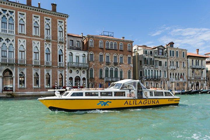 Airport - Venice Waterbus Ticket