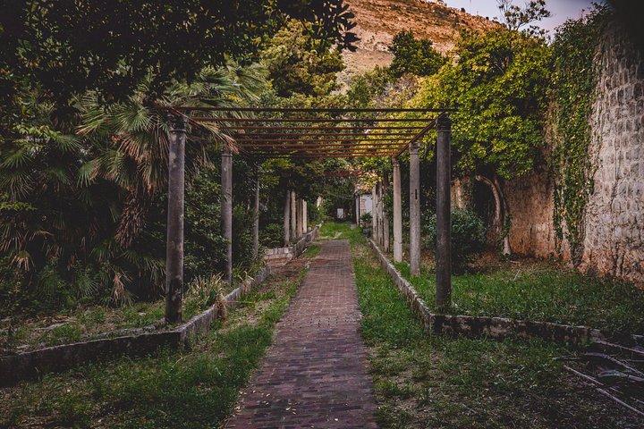 Dubrovnik Ghosts and Mystery Walking Tour