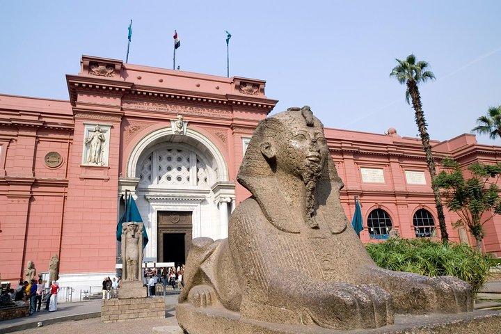 Best Cairo Tours Visit To old Egyptian Museum