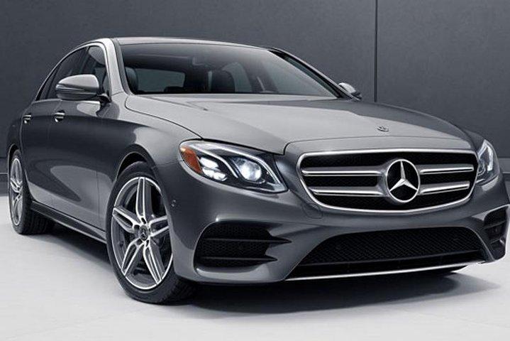 Vienna Arrival Private Transfers from Vienna Airport VIE to Vienna City