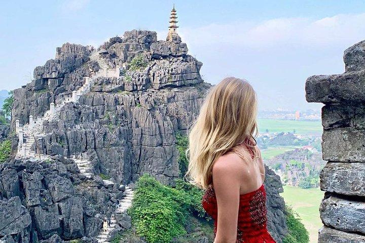 Ninh Binh 2 days,1 night from Hanoi: Hoa Lu - Mua Cave - Tam Coc - Cuc Phuong