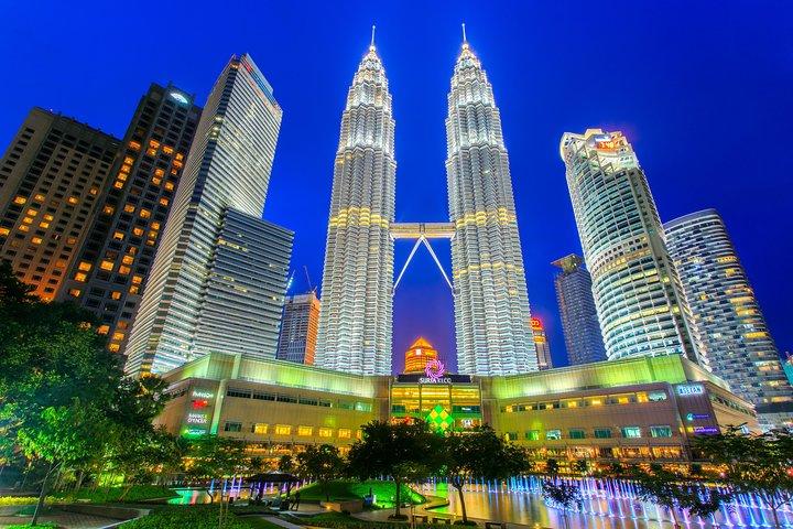 Chauffeur: Kuala Lumpur to Penang Island Transfer [Van]