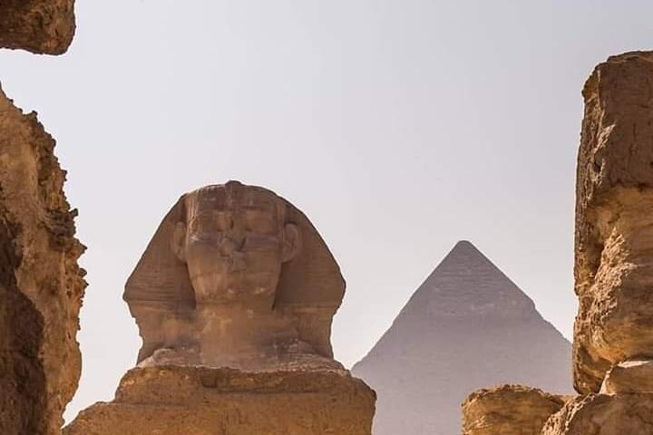 Giza Pyramids, Memphis and Saqqara private tour