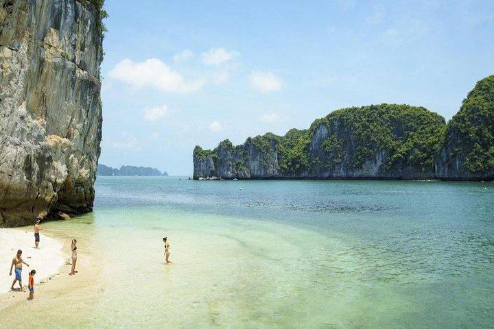 Lan Ha Bay 2 Days 1 Night Tour with 4Star Cruise - Kayaking and Cooking Class